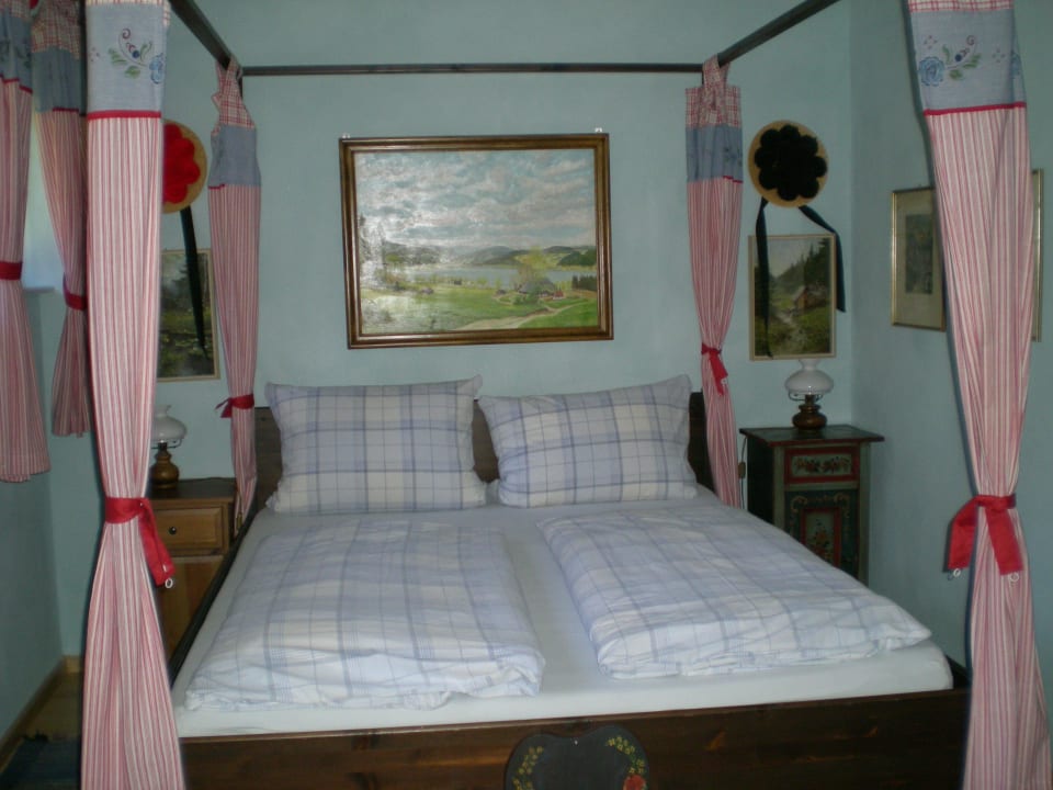 Zwischen kukusuhr und Bollenhut Hotel Hochkopfhaus Zum Auerhahn