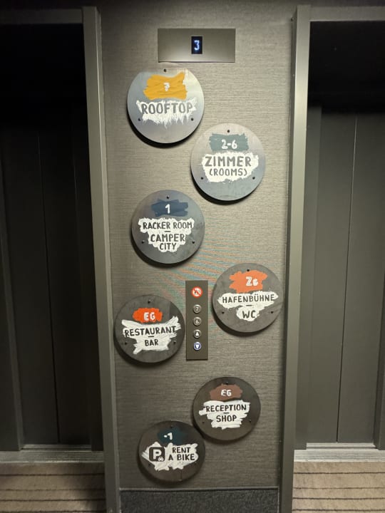 Sonstiges PIERDREI Hotel HafenCity Hamburg