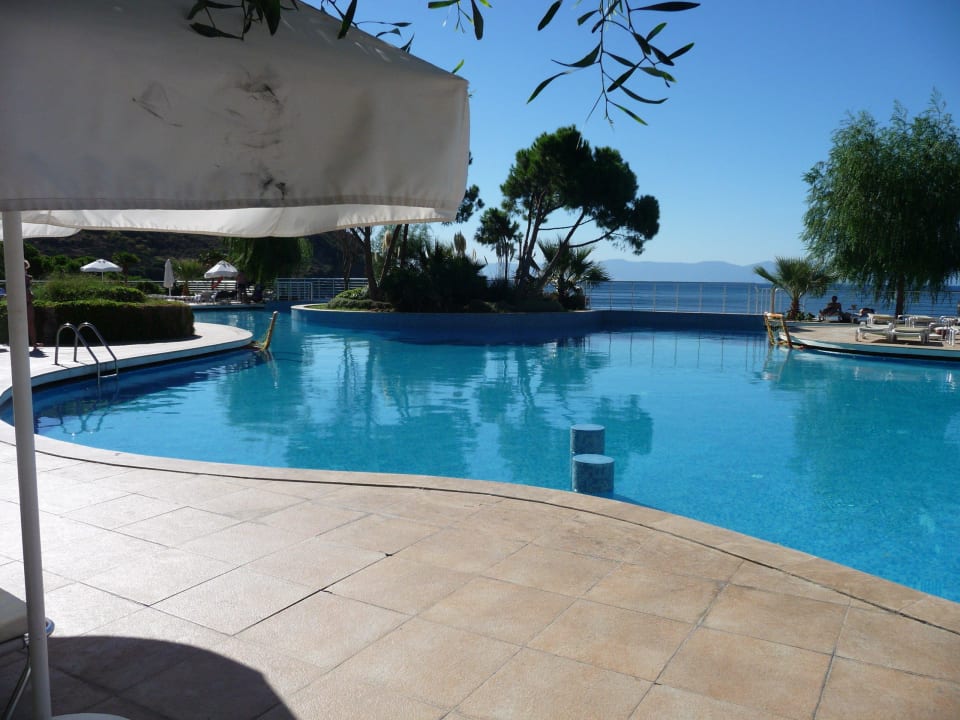 Basen2 Aria Claros Beach & Spa Resort