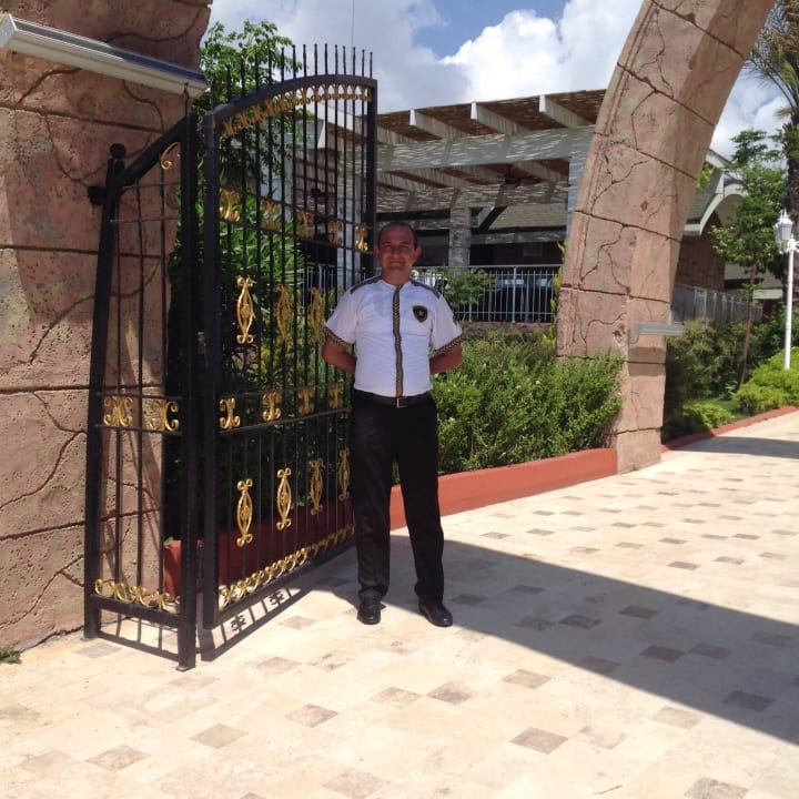 De leukste Portier Hotel Delphin Imperial