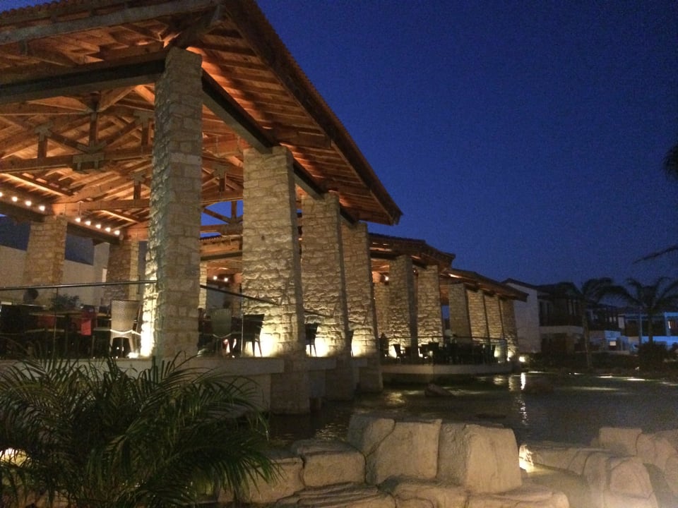 Aussenansicht Hauptrestaurant Hotel Kanika Olympic Bay