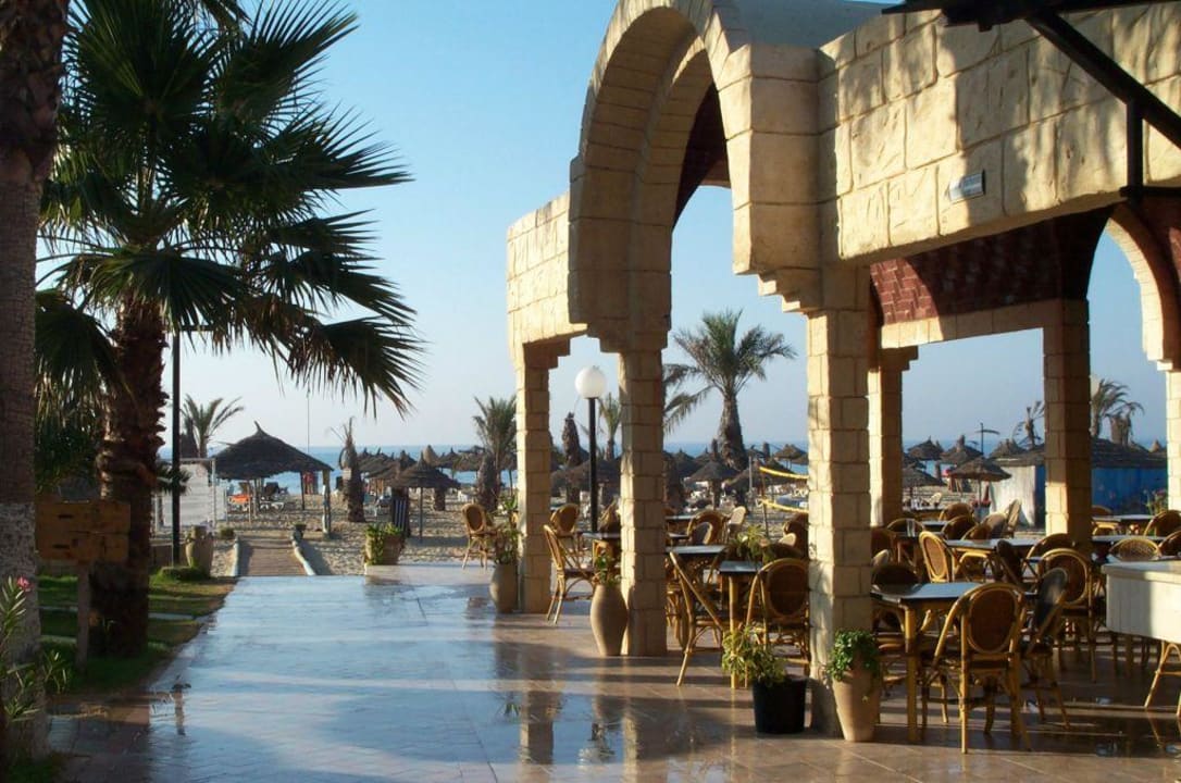 Blick zum Strand Hotel Paradis Palace