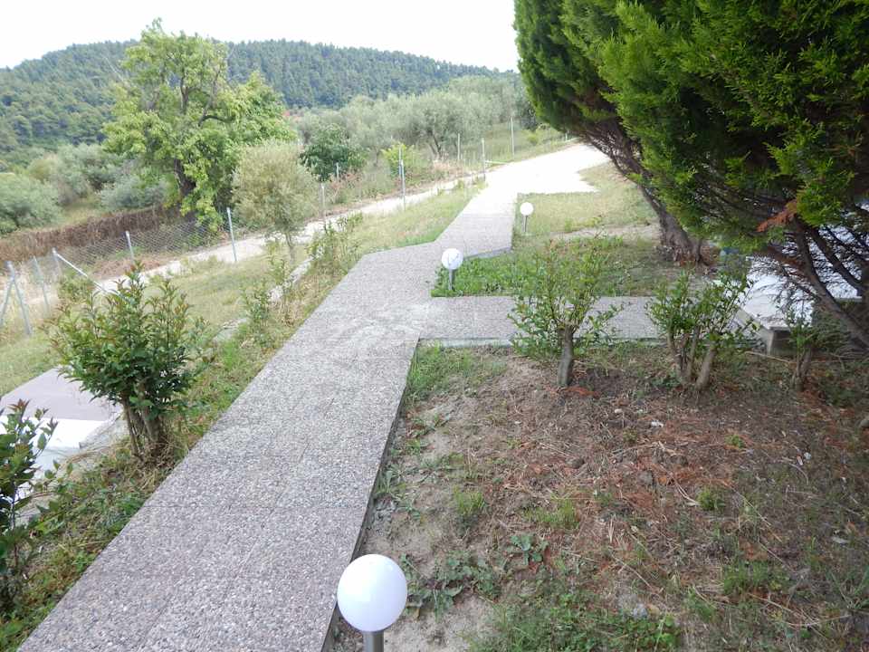 Gartenanlage Kripis Studio Paliouri