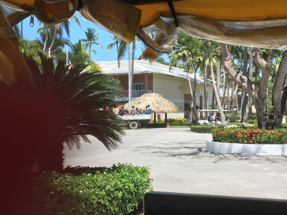 Außenansicht Hotel Grand Palladium Palace Resort, Spa & Casino