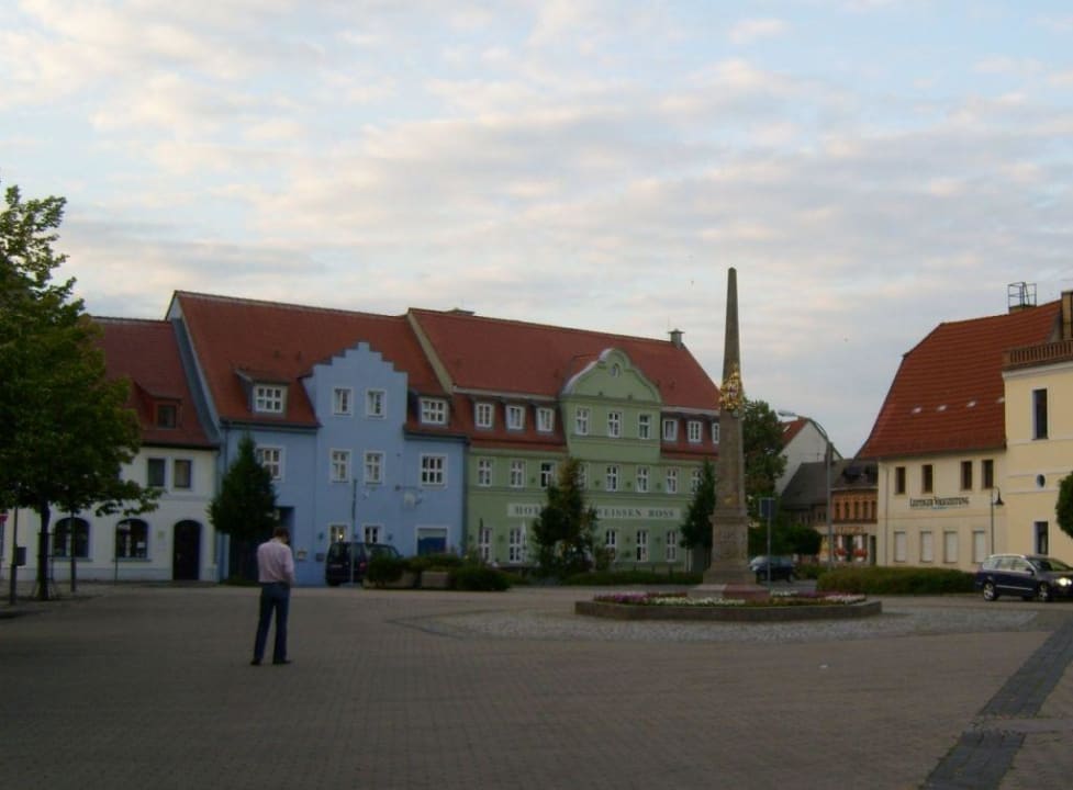Postsäule Hotel Zum Weissen Ross