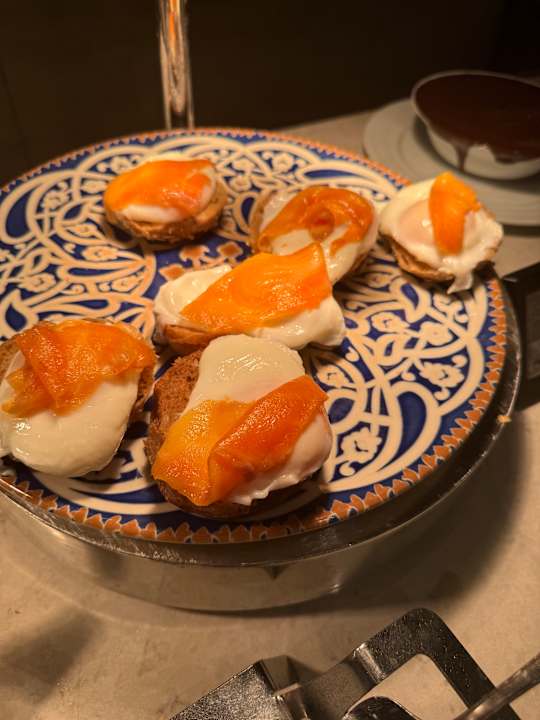 Gastro Acanthus Cennet Barut Collection