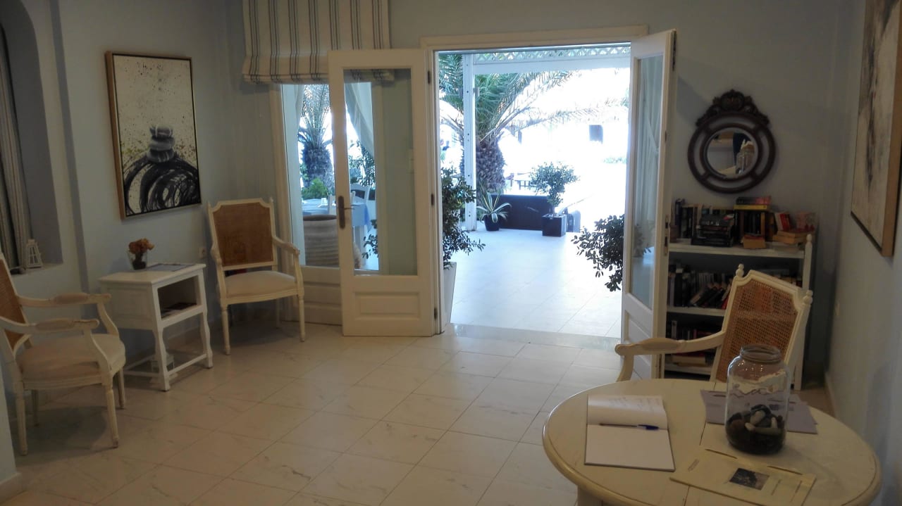 Eingang Hotel Alesahne