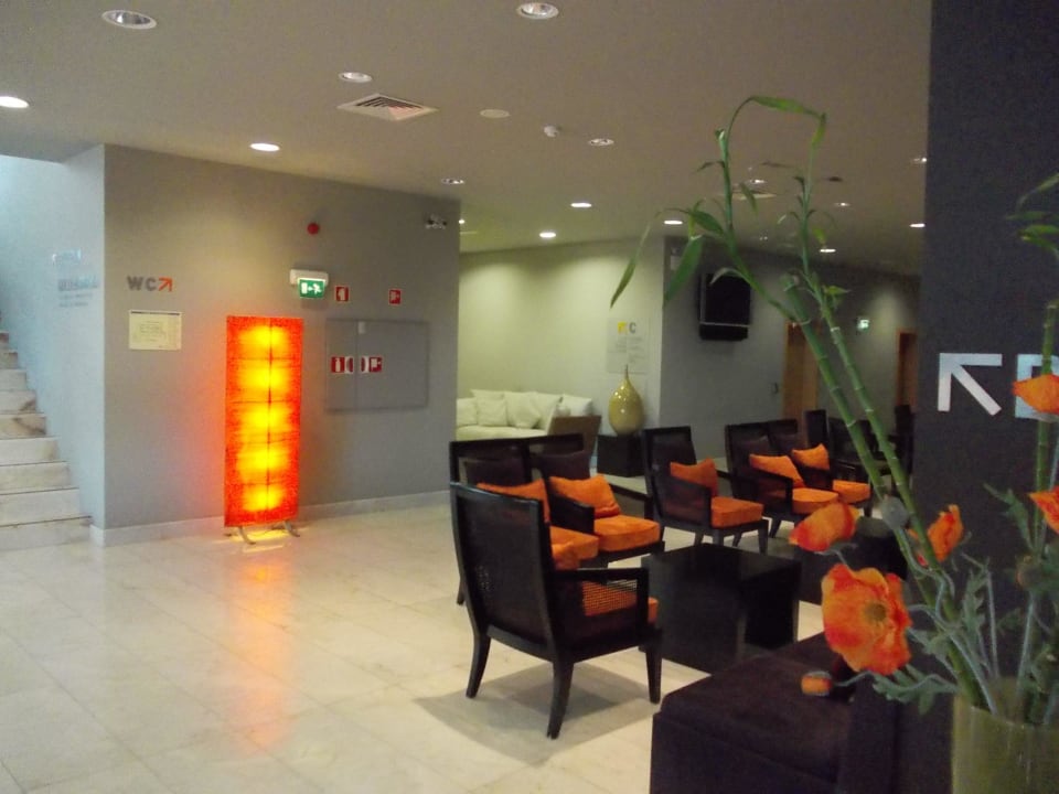 Rezeptionsbereich Block B Hotel Golden Residence