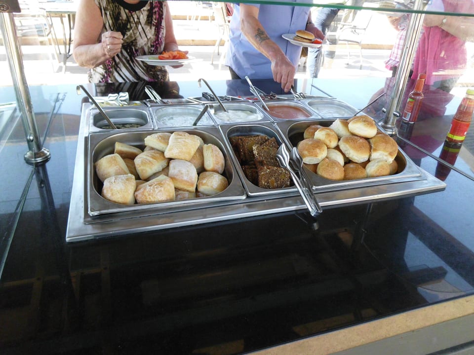 Büffet am Strand Limak Lara Deluxe Hotel & Resort