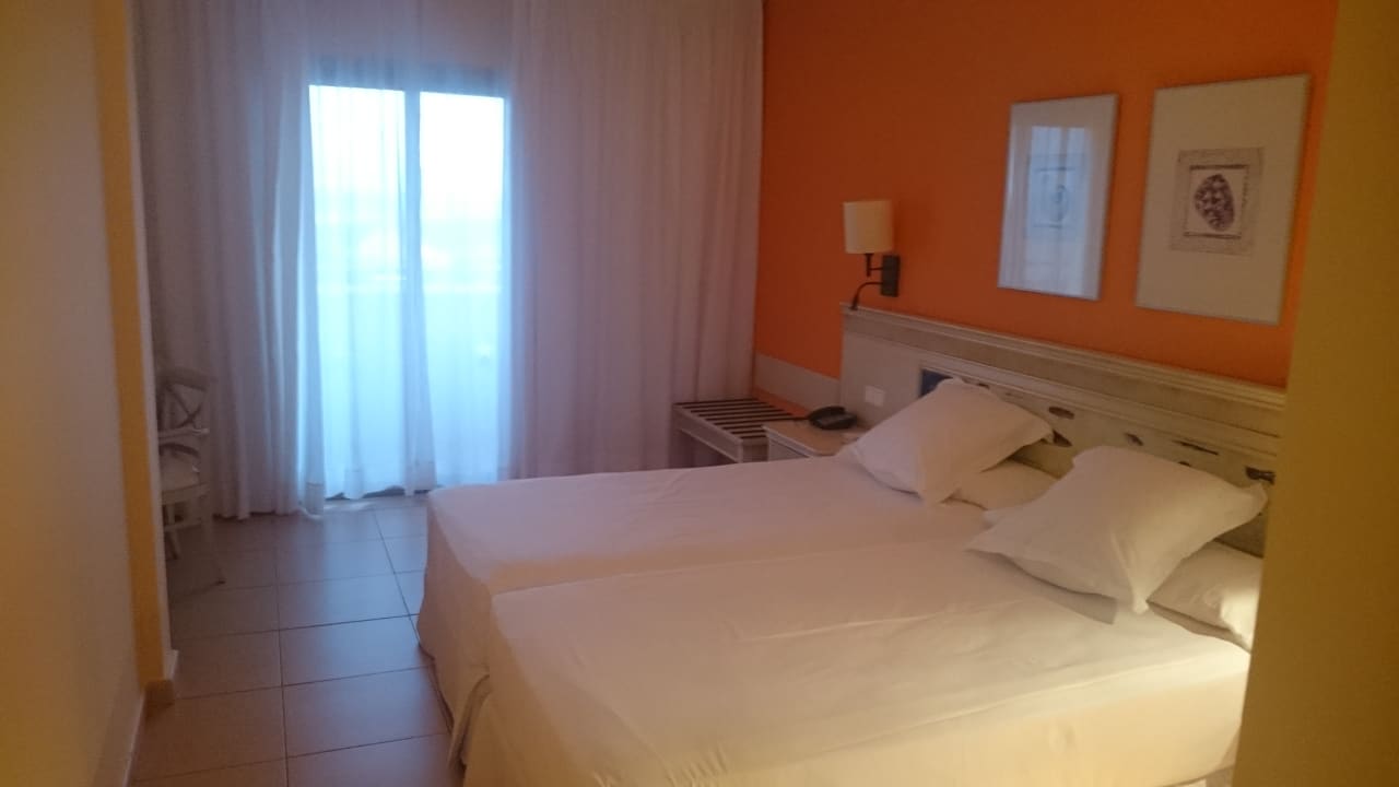 Zimmer Iberostar Waves Gaviotas Park