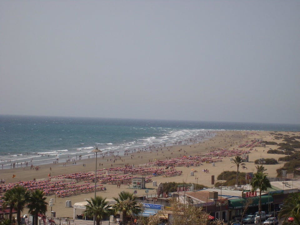 Der Strand von Playa del Ingles Abora Buenaventura by Lopesan Hotels