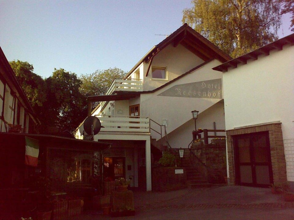 Von vorne Hotel Reesenhof
