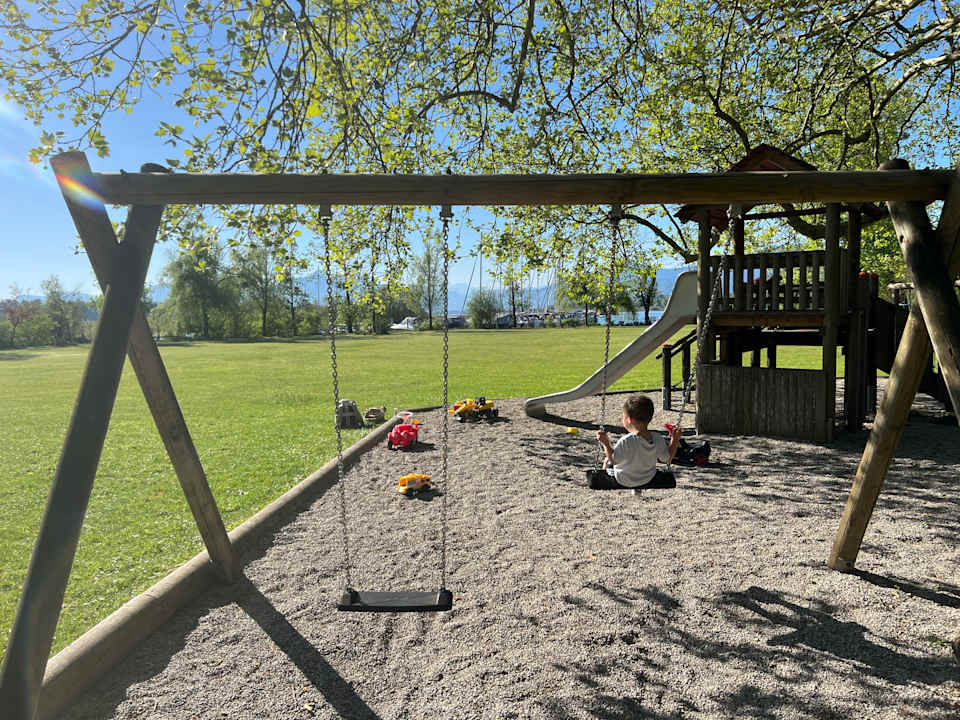 Gartenanlage Hotel Aiterbach am Chiemsee
