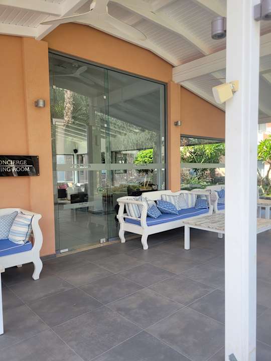 Pool High Beach Resort