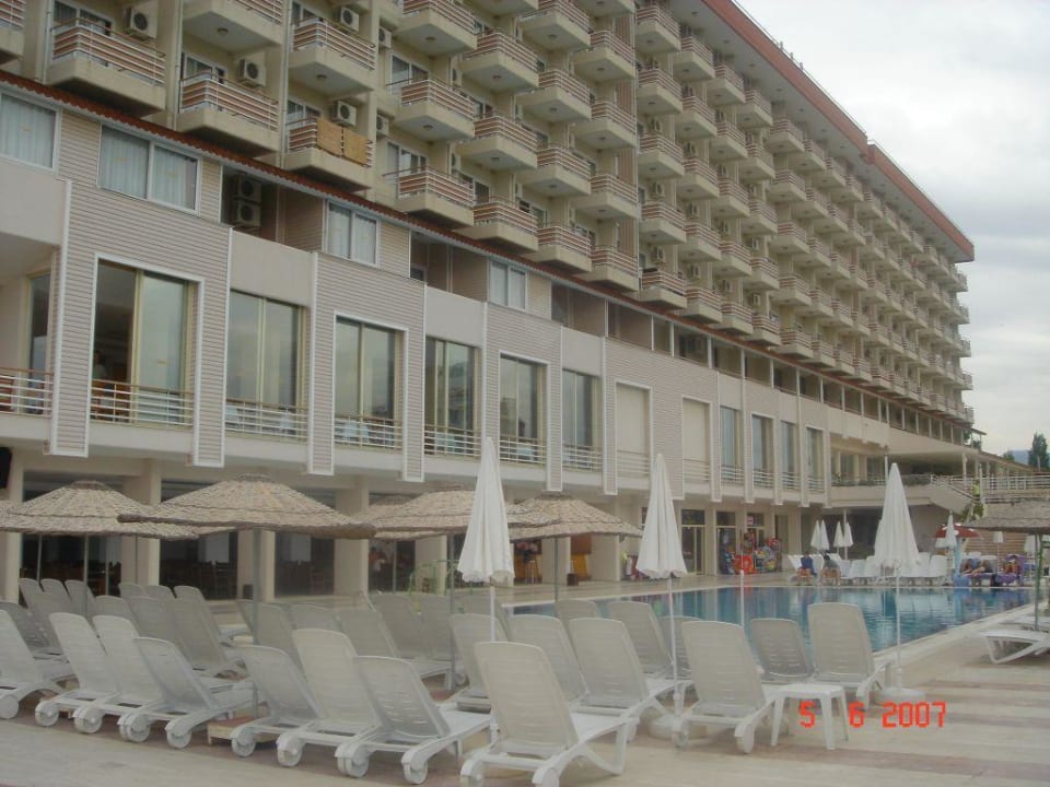 Unser Hotel-Ansicht vom Pool Hotel Ephesia