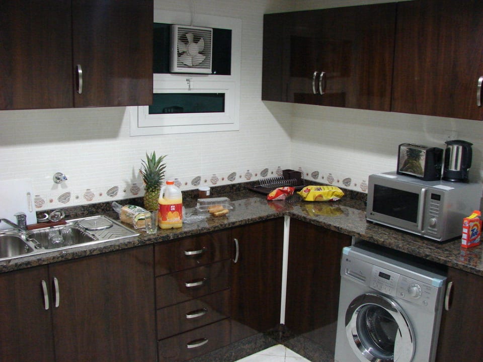 Küche Emirates Springs Apartments
