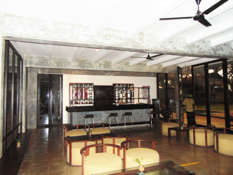 Gastro Temple Tree Resort & Spa