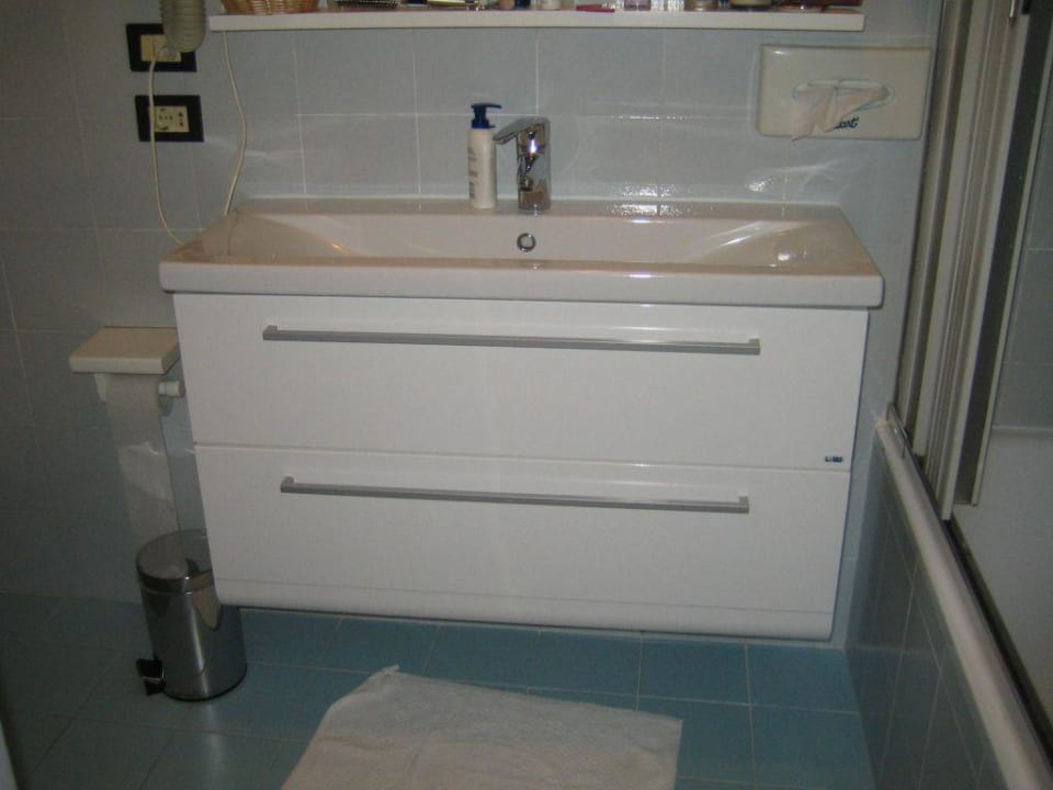 Zimmer Bad 1 Villa Carlotta