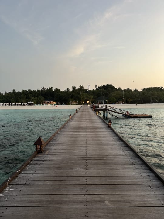 Strand Adaaran Select Meedhupparu Island Resort - Premium All Inclusive