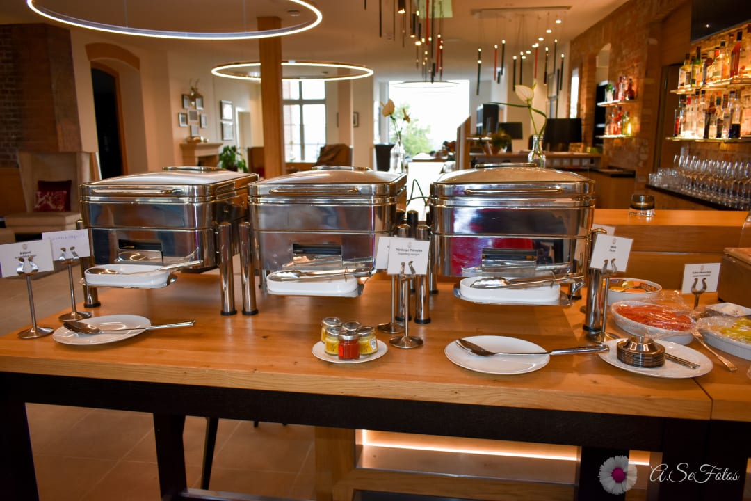 Gastro Hotel Brunnenhaus Schloss Landau