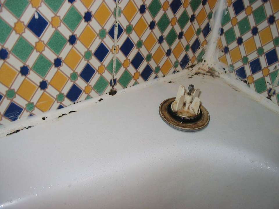 Dusche ohne Worte Hotel El Mouradi Djerba Menzel