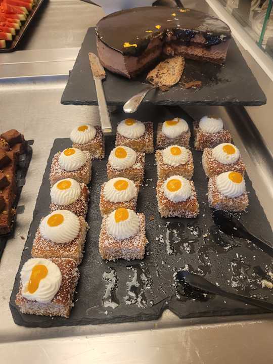 Gastro Domes Aulus Elounda All-Inclusive Resort, Curio Collection by Hilton