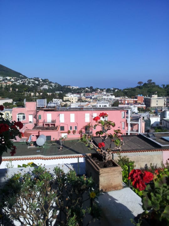 Blick von der Frühstücks- und Abendterrasse Hotel La Villarosa Terme