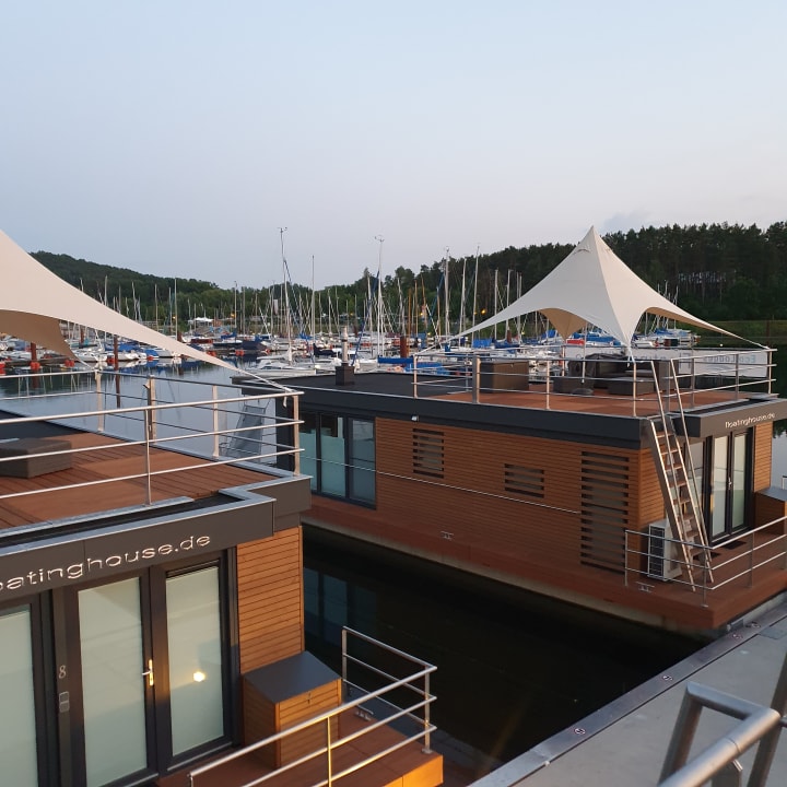 Außenansicht Floating Village Brombachsee