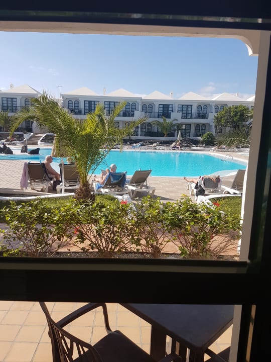 Pool H10 Ocean Suites