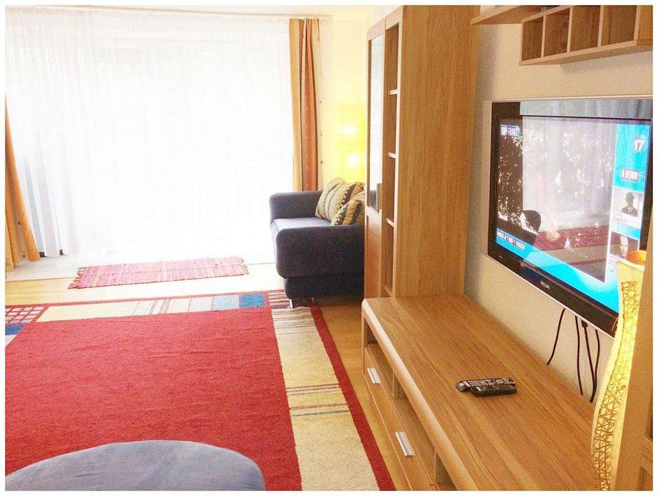 Wohnzimmer - Terrasse Apartment Comfort-Size Linz