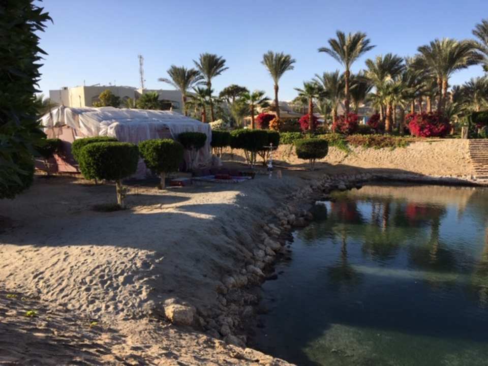 Gartenanlage Brayka Bay Resort