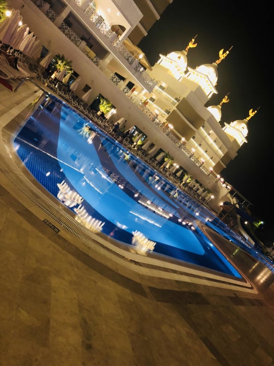 Pool Oz Hotels Sui Resort