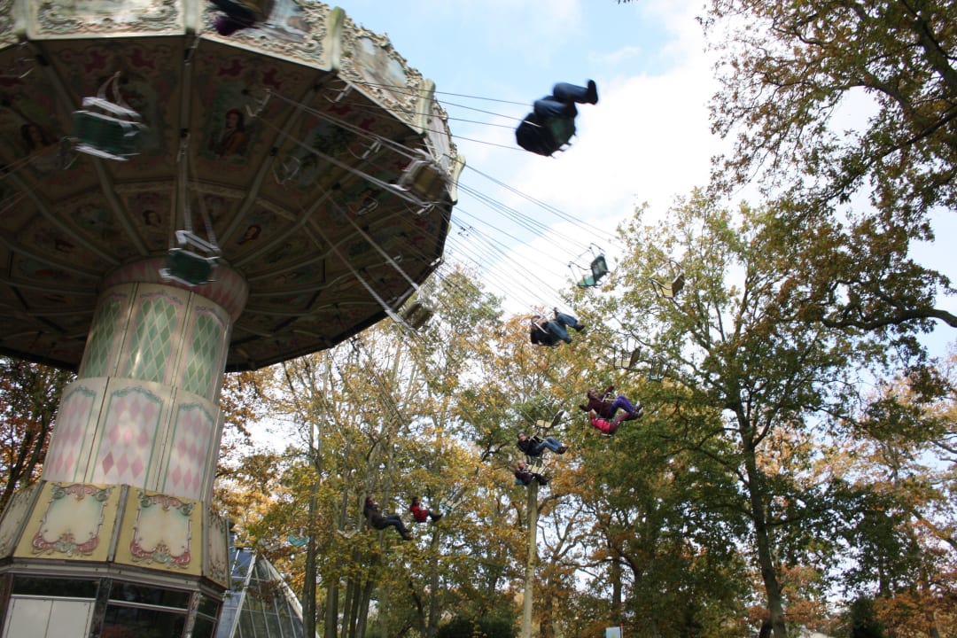 Kettenkarussell im Freizeitpark Ferienpark Duingalow