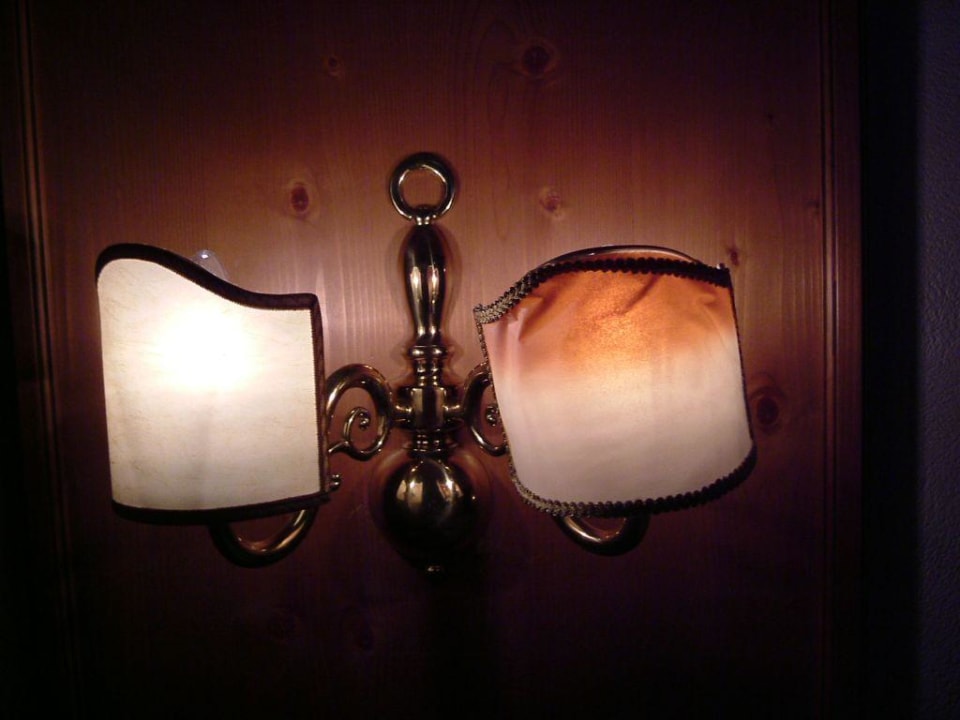 Lampe im Hotelzimmer Sporthotel Kurzras
