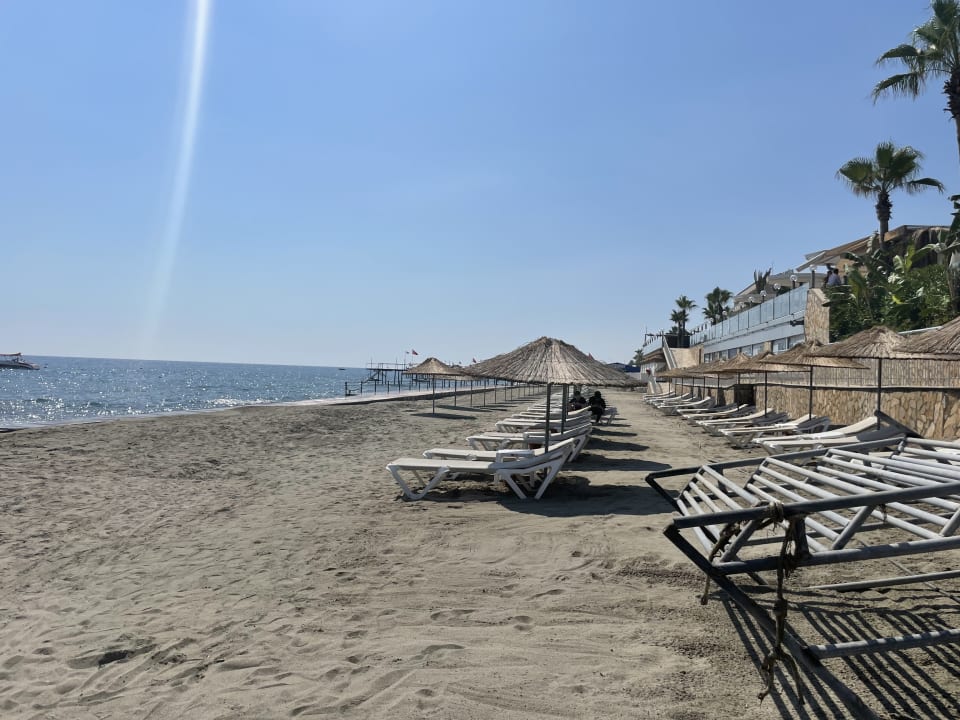 Strand Aria Resort & Spa