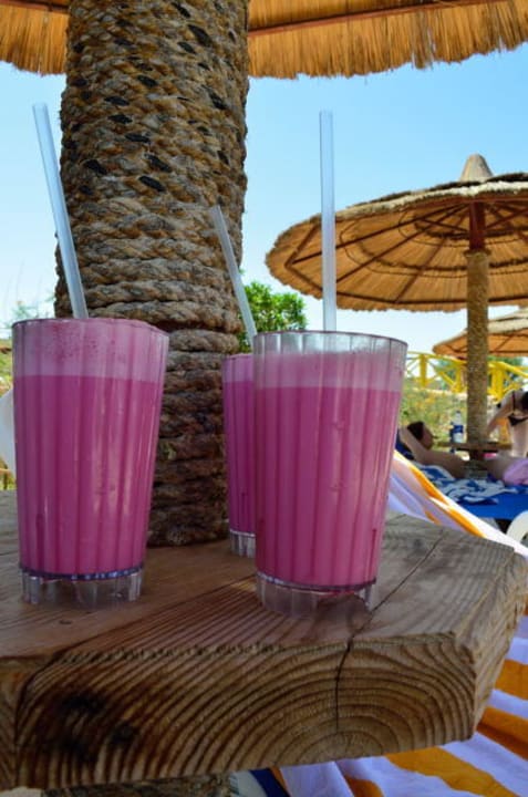 Cocktails am Morgen Titanic Beach Spa & Aqua Park