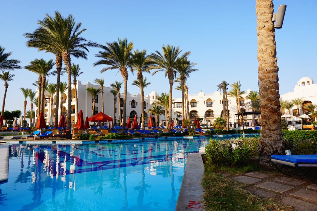 Außenansicht Pickalbatros Palace Hotel-Port Ghalib