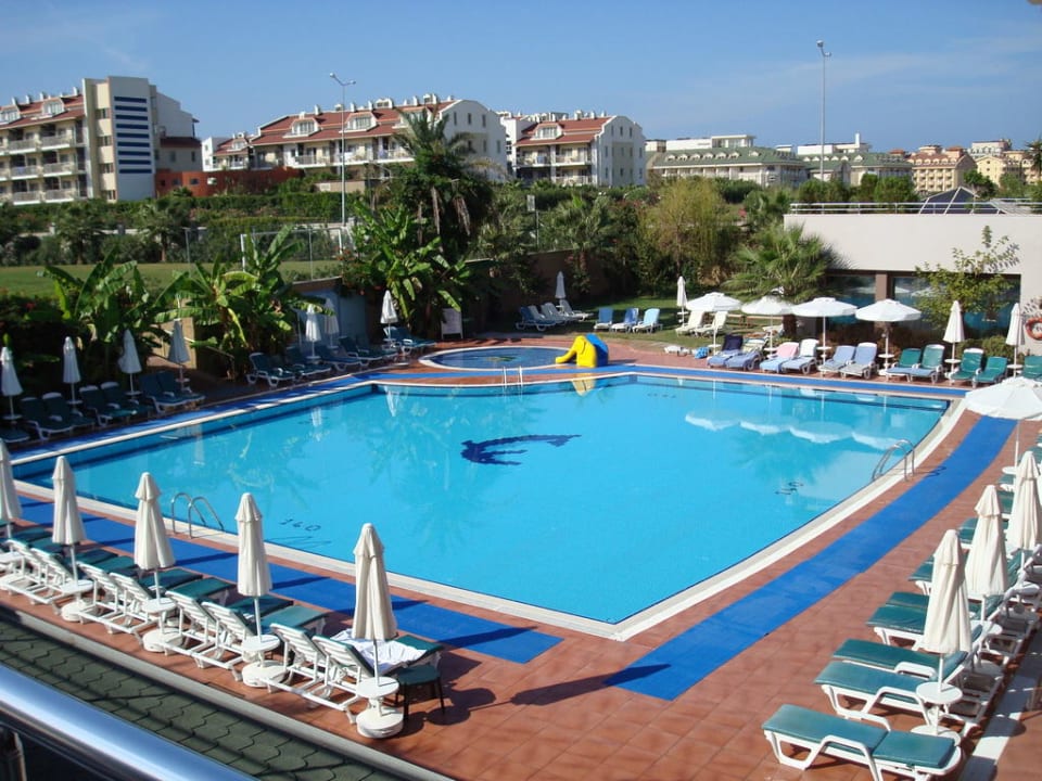 Relaxpool bei Tag Hane Family Resort