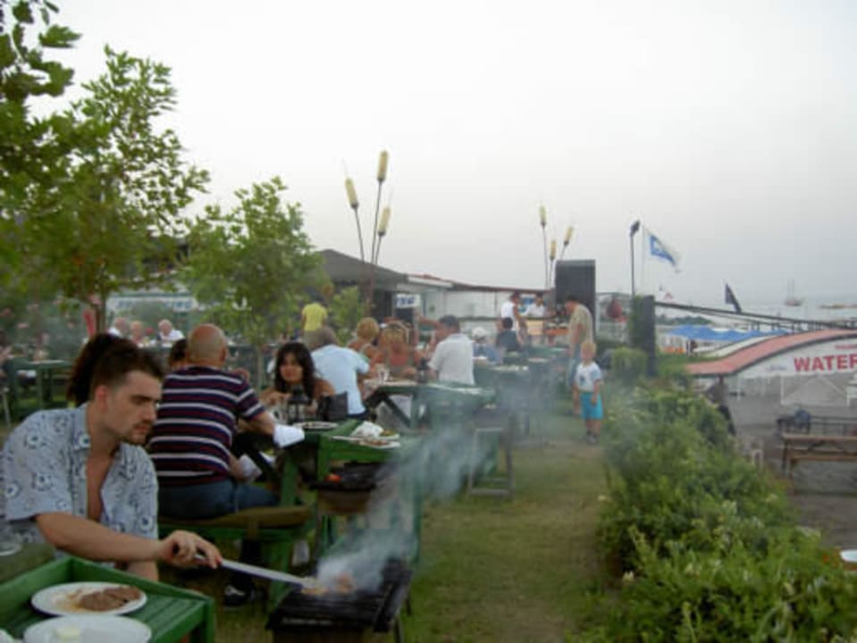 Barbeque- eines der Spezialitäten-Restaurants Limak Limra Hotel & Resort