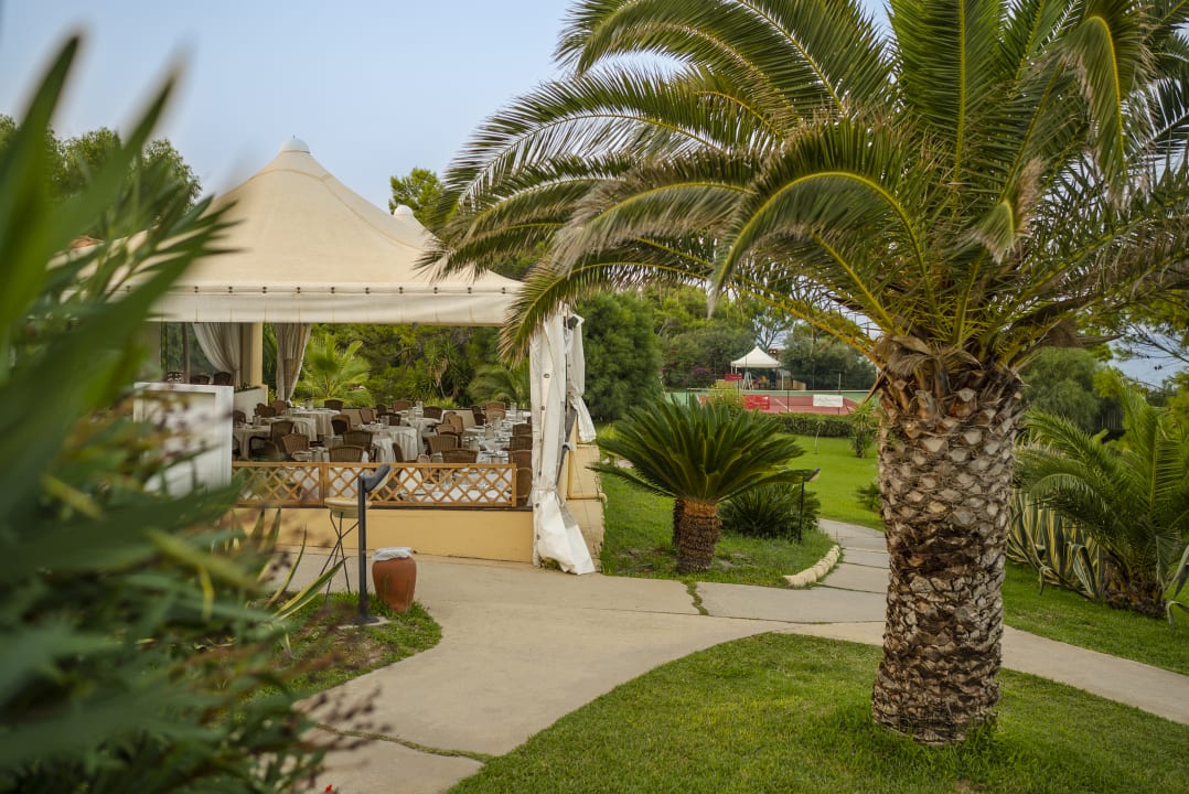 Gastro CalaLandrusa Beach & Nature Resort