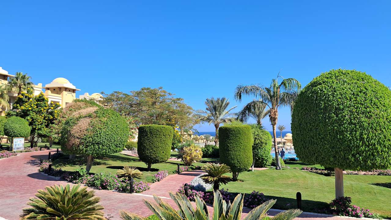 Gartenanlage Serenity Alpha Beach