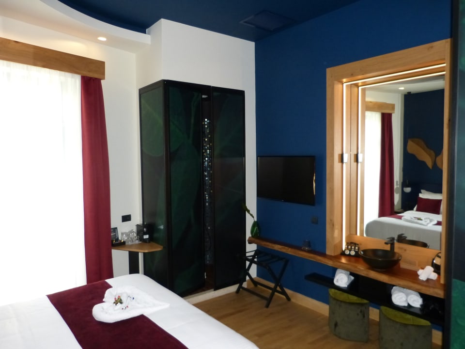 Zimmer Artion Boutique By Enorme