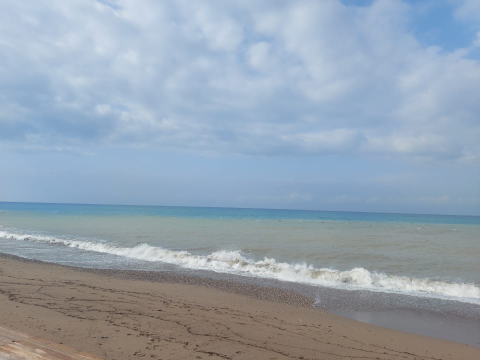 Strand Sunrise Resort Hotel