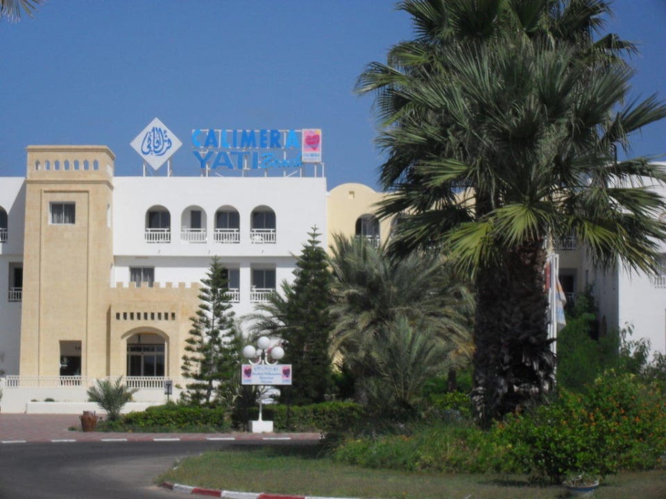 Hoteleingang Calimera Yati Beach