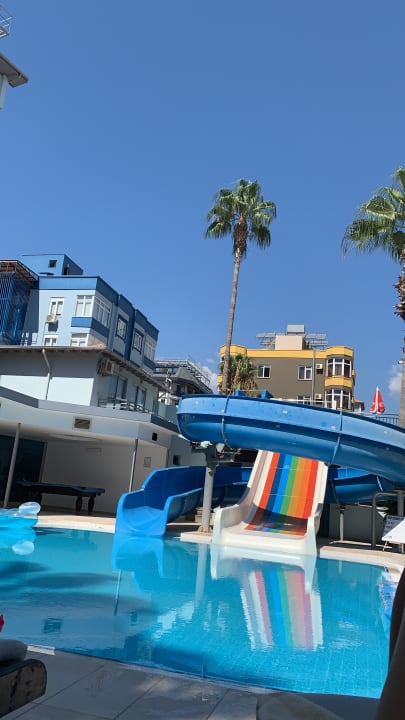 Pool Blue Diamond Alya