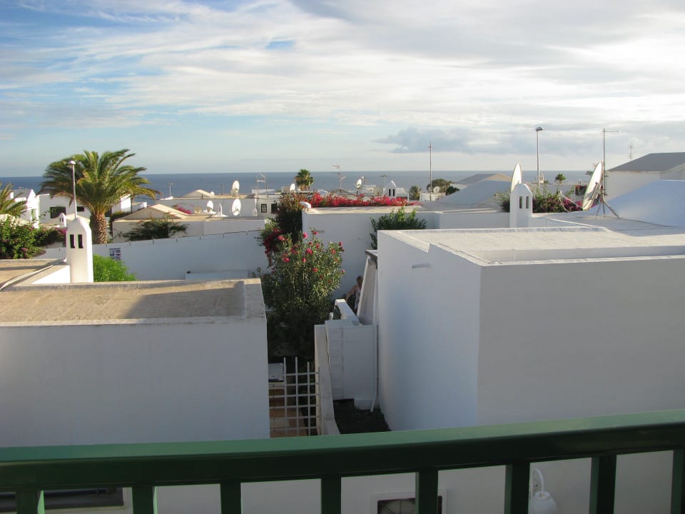 Meerblick vom Balkon Apartamentos La Tegala