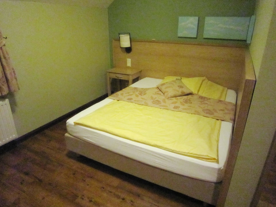 Schlafzimmer Hotel Dreimädelhaus