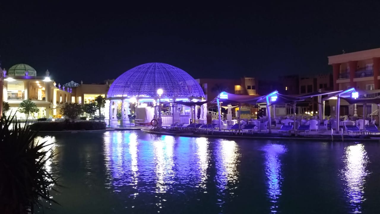 Pool Hotel Titanic Palace