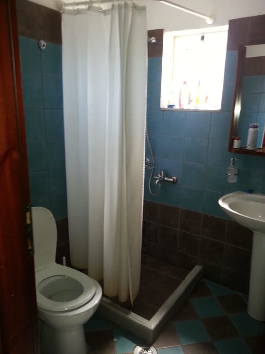 Toilette Paralos The Maxine