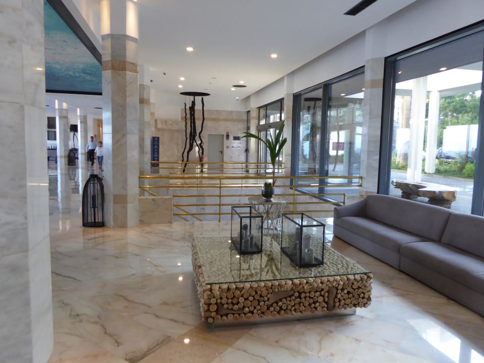 Lobby Hotel Baia Azul